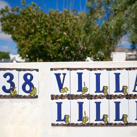 Lilli - La Maison De La Danse Apartment